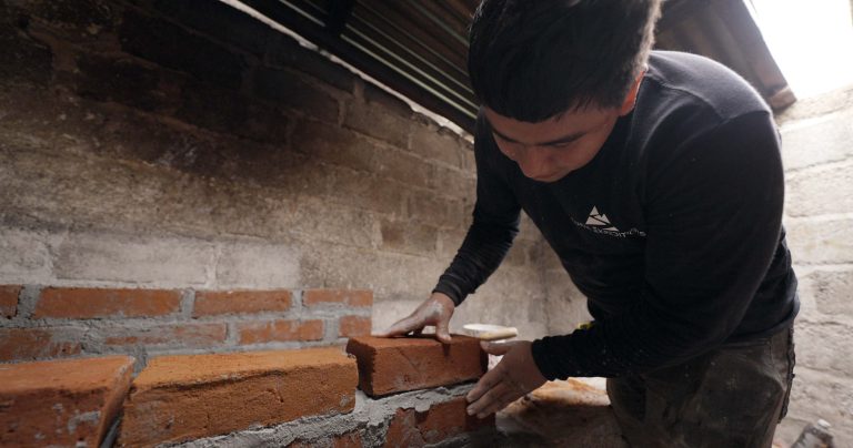 Nahua Expeditions Stove