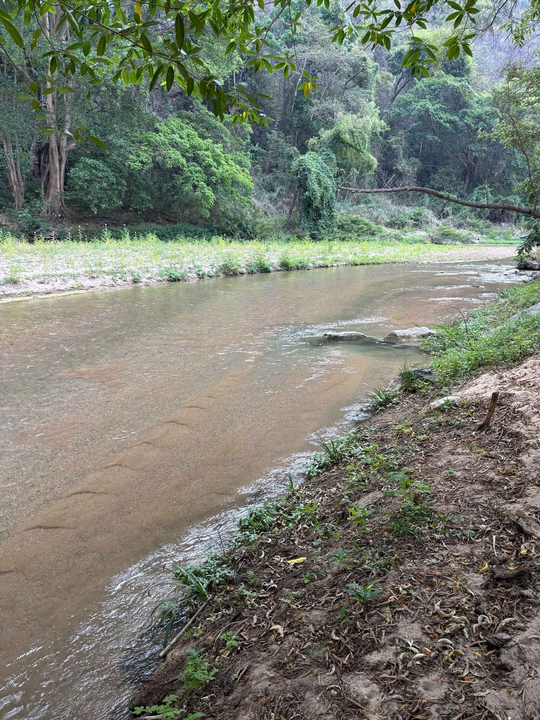 nahua expeditions conservation stills trash cleanup-742