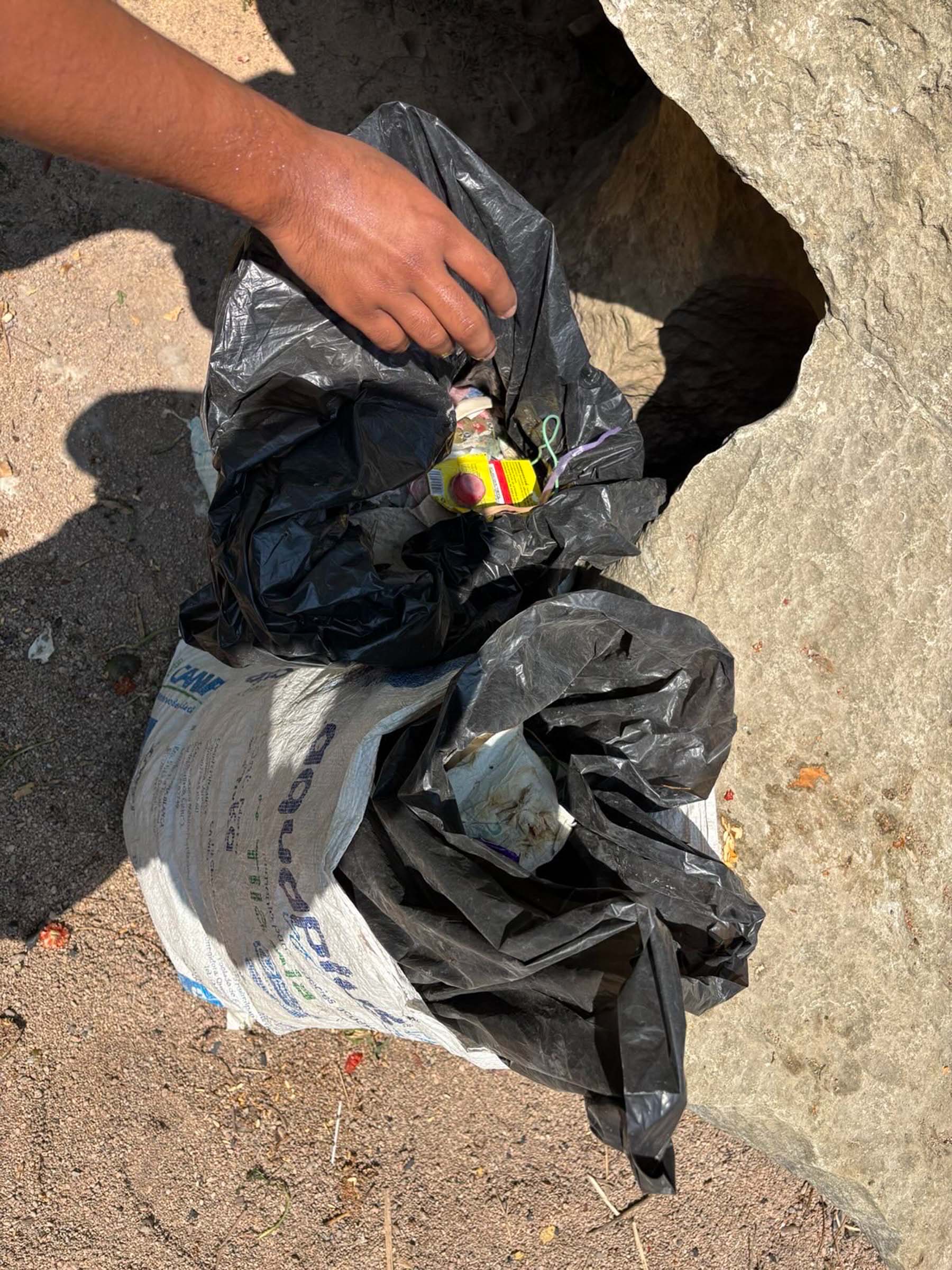 nahua expeditions conservation stills trash cleanup-746